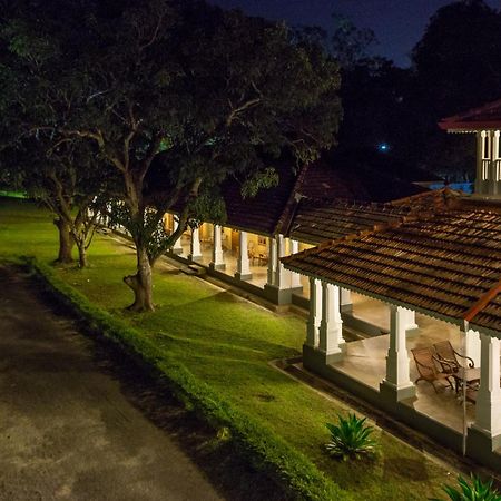 The Sanctuary At Tissawewa Otel Anuradhapura Dış mekan fotoğraf